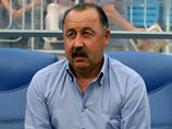 Валерий Газзаев: "Приглашая иностранцев, мы убиваем нашу школу тренеров" Валерий Газзаев: "Приглашая иностранцев, мы убиваем нашу школу тренеров"