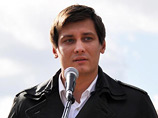 Депутат Гудков-младший снова женится. Его свадьба может подпасть под закон о митингах Депутат Гудков-младший снова женится. Его свадьба может подпасть под закон о митингах