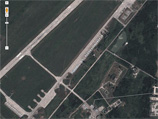 В наиболее пострадавшем от удара стихии городе Крымске водой затопило авиабазу, на которой должны были базироваться самолеты-перехватчики