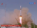 По информации Роскосмоса, выведение спутников на целевые орбиты будет производиться за счет пяти включений маршевого двигателя разгонного блока