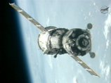 При сближении "Прогресса" с МКС произошла нештатная ситуация, стыковка отменена на неопределенный срок При сближении "Прогресса" с МКС произошла нештатная ситуация, стыковка отменена на неопределенный срок