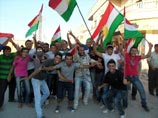 Наблюдатели: сирийские курды отделяются от армии мятежников, собираясь создать собственное государство Наблюдатели: сирийские курды отделяются от армии мятежников, собираясь создать собственное государство