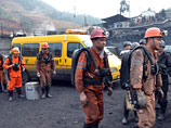 Обвал в китайской угольной шахте: десятки человек под землей