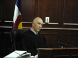 Решение было принято главным судьей округа Арапахо Уильямом Сильвестром