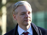 Мать основателя Wikileaks Джулиана Ассанжа прибыла в столицу Эквадора, чтобы лично просить власти республики предоставить политическое убежище ее сыну Мать основателя Wikileaks Джулиана Ассанжа прибыла в столицу Эквадора, чтобы лично просить власти республики предоставить политическое убежище ее сыну