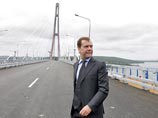 Во Владивостоке все-таки открыли для общего пользования мост на остров Русский Во Владивостоке все-таки открыли для общего пользования мост на остров Русский
