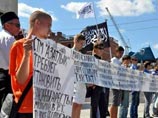 Активист пеняет прокуратуре на непоследовательность: в пикетах радикальных исламистов, выступающих в центре Казани под флагами запрещенного в России движения "Хизб-ут-Тахрир аль Ислами", противозаконных действий ведомство почему-то не усматривает Активист пеняет прокуратуре на непоследовательность: в пикетах радикальных исламистов, выступающих в центре Казани под флагами запрещенного в России движения "Хизб-ут-Тахрир аль Ислами", противозаконных действий ведомство почему-то не усматривает