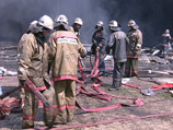 В тушении пожара было задействовано 10 единиц техники, 37 человек личного состава и 4 звена газодымозащитной службы