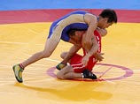 Борец Мингиян Семенов принес России первую медаль в борьбе