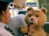 Американская комедия "Третий лишний" (Ted) режиссера Сета МакФарлейна, автора мультсериала "Гриффины" (Family Guy), возглавила пятерку лидеров российского кинопроката, заработав за первый уикенд показов 5,7 млн долларов Американская комедия "Третий лишний" (Ted) режиссера Сета МакФарлейна, автора мультсериала "Гриффины" (Family Guy), возглавила пятерку лидеров российского кинопроката, заработав за первый уикенд показов 5,7 млн долларов