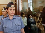 В Хамовническом суде идет стадия прений по делу Pussy Riot В Хамовническом суде идет стадия прений по делу Pussy Riot