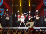 Более 20 тысяч человек пришли в спорткомплекс "Олимпийский" на концерт Мадонны в Москве