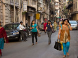 В Индии радикалы угрожают женщинам в джинсах
