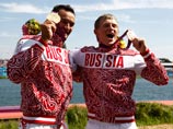 Российские байдарочники Юрий Постригай (справа) и Александр Дьяченко взяли золото Олимпийских игр