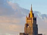 Старший специалист из МИДа сошла с ума и предупредила о готовящемся покушении на Путина Старший специалист из МИДа сошла с ума и предупредила о готовящемся покушении на Путина