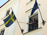 В связи с этим "находящимся в стране шведам предлагается избегать визуальной идентификации - шведских элементов одежды и тому подобного", говорится в заявлении на официальном сайте шведской дипмиссии в Белоруссии