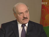 Это приглашение звучит особо издевательски, учитывая тот факт, что Лукашенко запрещен въезд в страны Евросоюза и его не пустили даже на прошедшую лондонскую Олимпиаду