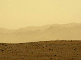 Марсоход Curiosity засек таинственные НЛО на горизонте Красной планеты (ВИДЕО)