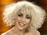 Lady GaGa, шокировавшая питерских защитников морали, записывает новый альбом голая Lady GaGa, шокировавшая питерских защитников морали, записывает новый альбом голая