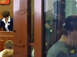 Ройзман на суде по делу о нападении на Сагру разругался с обвиняемыми, назвав их "петухами" Ройзман на суде по делу о нападении на Сагру разругался с обвиняемыми, назвав их "петухами"