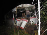 В Иркутской области автобус столкнулся с "Нивой", 21 пострадавший