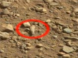 Марсоход Curiosty фиксирует возможные остатки пальца