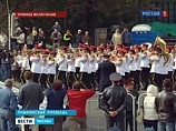 Основные массовые гуляния в Москве по случаю Дня города в этом году впервые за два десятилетия проходят не районе Тверской улицы в самом центре города, а в парках и на бульварах