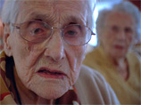 100 лет за 150 секунд: режиссер при помощи добровольцев снял на ВИДЕО процесс старения