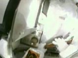 Японец и американка починили МКС с помощью зубной щетки и ершика Японец и американка починили МКС с помощью зубной щетки и ершика