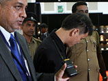 На Шри-Ланке хирурги разрежут китайского туриста, проглотившего на выставке алмаз стоимостью 15 тысяч долларов