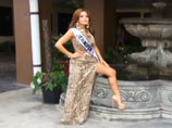 Гондурас отправил на конкурс "Мисс Вселенная-2012" самую миниатюрную из мировых красавиц