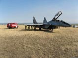 Подробности и версии гибели пилота Хаджиярова: МиГ-29 разбился на четвертой минуте сложнейшего полета Подробности и версии гибели пилота Хаджиярова: МиГ-29 разбился на четвертой минуте сложнейшего полета