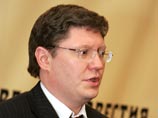 Глава думского комитета по труду и соцполитике единоросс Андрей Исаев внес в Госдуму уже успевший наделать шума законопроект, запрещающий близким родственникам работать в верхней или нижней палатах парламента Глава думского комитета по труду и соцполитике единоросс Андрей Исаев внес в Госдуму уже успевший наделать шума законопроект, запрещающий близким родственникам работать в верхней или нижней палатах парламента