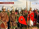 В поселке Никольское Тосненского района Ленобласти студенты семинарии, молодые священники и миряне выстроились в виде большого православного креста на месте строительства будущего Храма Александра Невского В поселке Никольское Тосненского района Ленобласти студенты семинарии, молодые священники и миряне выстроились в виде большого православного креста на месте строительства будущего Храма Александра Невского