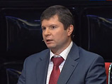 Возмутил тот факт, что на программе Раченков назвал девушек революционерками, а на суде "нам все время говорили, что никакой политики нет, Путина нет" Возмутил тот факт, что на программе Раченков назвал девушек революционерками, а на суде "нам все время говорили, что никакой политики нет, Путина нет"