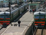 Под Москвой  высоковольтная линия упала на контактную сеть железной дороги, обесточив пути