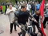   Видеозапись одного из зафиксированных инцидентов - удара дубинкой по голове активистки Екатерины Зайцево