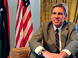 В результате нападения погибли посол США в Ливии 52-летний Крис Стивенс