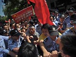 В Китае продолжаются антияпонские акции протеста, вызванные обострением ситуации вокруг спорных островов Сенкаку, которые в КНР называют Дяоюйдао