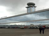 В "Домодедово" задержан мужчина, пытавшийся ввезти в Россию подаренные ему часы стоимостью 54 миллиона рублей В "Домодедово" задержан мужчина, пытавшийся ввезти в Россию подаренные ему часы стоимостью 54 миллиона рублей