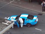 Настигнутый лихач, которого заблокировали на одной из улиц города Монтре, схватился за оружие, что вынудило стражей порядка открыть огонь на поражение - преступник был убит, ранения получил один полицейский Настигнутый лихач, которого заблокировали на одной из улиц города Монтре, схватился за оружие, что вынудило стражей порядка открыть огонь на поражение - преступник был убит, ранения получил один полицейский