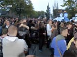 Жительница городка Харен (Haren), население которого составляет около 18 тысяч человек, разослала своим друзьям приглашение на вечеринку по случаю своего 16-летия, однако забыла указать, что это частное мероприятие Жительница городка Харен (Haren), население которого составляет около 18 тысяч человек, разослала своим друзьям приглашение на вечеринку по случаю своего 16-летия, однако забыла указать, что это частное мероприятие