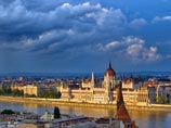 Венгрия попросит 12-15 миллиардов евро финансовой помощи