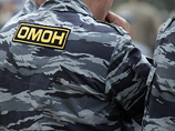В Москве после разбирательства в связи с произошедшей еще в августе драки у ночного клуба между оперативниками уголовного розыска и бойцами ОМОНа уволены двое спецназовцев В Москве после разбирательства в связи с произошедшей еще в августе драки у ночного клуба между оперативниками уголовного розыска и бойцами ОМОНа уволены двое спецназовцев