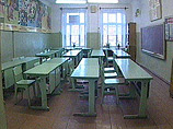 В Курской области участник группового изнасилования девочки дослужился до поста директора школы В Курской области участник группового изнасилования девочки дослужился до поста директора школы