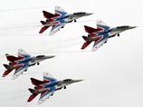 Два пилота МиГ-29 из резервного состава "Стрижей" решили уволиться с военной службы, сообщил РИА "Новости" знакомый с ситуацией источник