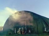 В ХМАО потушен крупный пожар на заводе: есть жертвы, сгорели два ангара