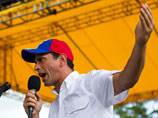 Сообщения СМИ подтвердил противник Чавеса, единый кандидат от оппозиции Энрике Каприлес