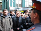 Среди чеченцев, напавших на журналиста Панченко в метро, обнаружился родственник полицейского