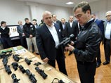 Медведев назначил нового главу Рособоронзаказа и "затестил" новейшее оружие Медведев назначил нового главу Рособоронзаказа и "затестил" новейшее оружие